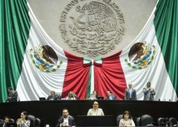 “Rosa Icela defiende a AMLO y rechaza señalamientos de huachicol contra sus hijos”
