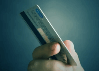 Un respiro para tu bolsillo, Legisladores ponen un alto a los cargos automáticos de plataformas