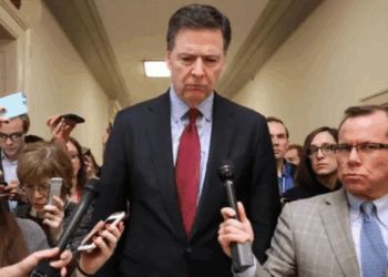 Imputación del Exdirector del FBI, James Comey: Un Giro Político con Respaldo Presidencial