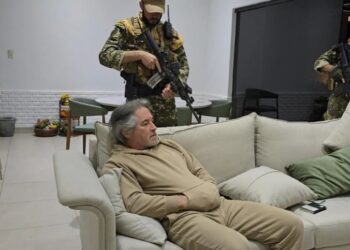 Detienen en Paraguay al exsecretario de Seguridad de Tabasco vinculado al cártel “La Barredora”