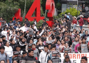 ¡Alerta! Movilizaciones por el caso Ayotzinapa sacuden la CDMX