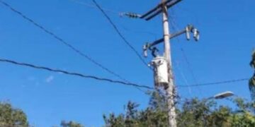 Vecinos de Kancabchen exigen a CFE reparación de red eléctrica tras constantes apagones