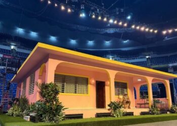 Acusan a Bad Bunny de usar sin permiso la célebre “Casita” de Humacao en videos y conciertos