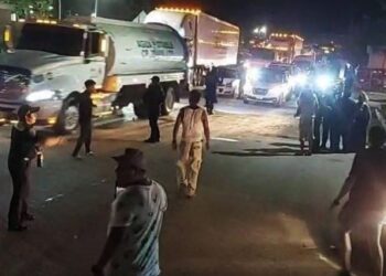 Manifestación ciudadana desbloquea vialidades tras acuerdo con autoridades