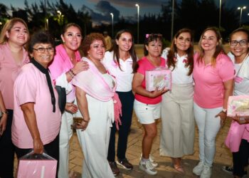 «Cancún impulsa prevención del cáncer de mama»