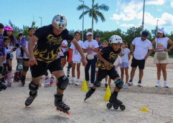 «Ana Paty Peralta lleva diversión y deporte familiar con el Paseo Cancunense»