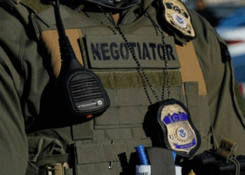 Agentes de Inmigración Despliegan Refuerzos en San Francisco y Son Recibidos con Protestas