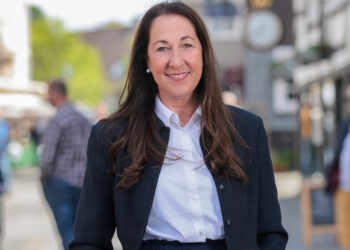 Brutal Ataque a la Alcaldesa de Herdecke, Alemania