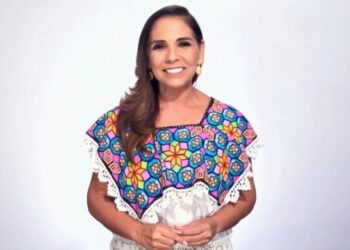 VIDEO «Mara Lezama conmemora el Día de la Nación Pluricultural»