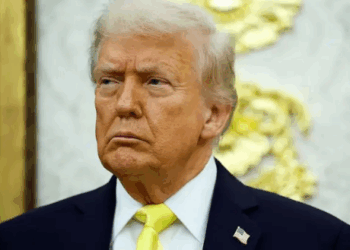 «EE.UU. impone sanciones a las petroleras rusas Rosneft y Lukoil para poner un alto el fuego en Ucrania»