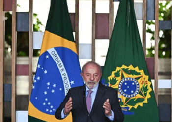 «Lula da Silva confirma su candidatura a la reelección para un 4to mandato en Brasil»