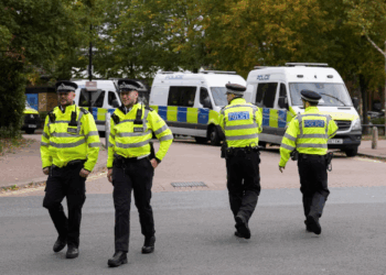 «Reforzada la seguridad en Londres tras detenciones por espionaje ruso»