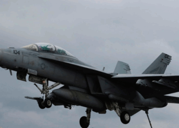 «Se hacen Investigaciones sobre los accidentes aéreos del USS Nimitz en el Mar de China»