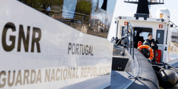 «Detenidos dos españoles por ataque con lancha rápida que mató a un militar portugués»