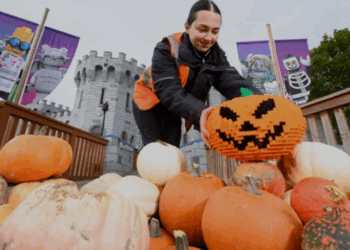 «Las calabazas de Lego iluminan el Halloween en Legoland Windsor»
