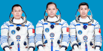 «China lanza la misión tripulada Shenzhou-21 rumbo a la estación espacial Tiangong»
