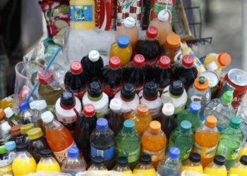 El Impuesto a Refrescos Aprobado en el Senado Sube Más de Tres Pesos por Litro