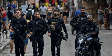 Gran Operación Policial en Favelas de Río Contra el Comando Vermelho