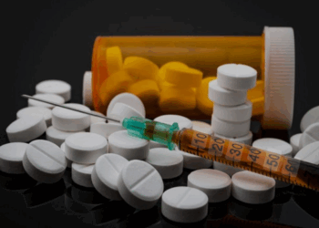 El Desafío del Fentanilo, Cómo EE. UU. Busca Reducir las Muertes por Sobredosis