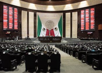 Monreal y López Rabadán Exigen Presencia y Ética a Diputados