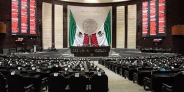 Monreal y López Rabadán Exigen Presencia y Ética a Diputados
