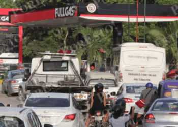 Falla en el Suministro Colapsa la Venta de Gasolina en Estaciones de Cancún