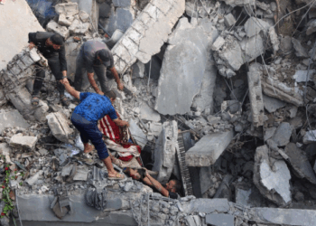 Frágil Alto el Fuego en Gaza se Restablece Tras 14 Horas de Devastadores Ataques