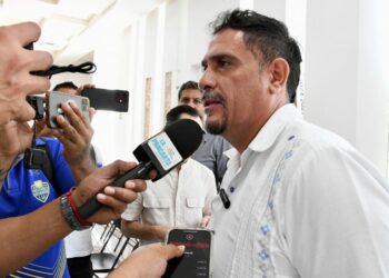Gobierno de Estefanía Mercado Lanza Encuestas Ciudadanas para Evaluar Servicios en Playa del Carmen