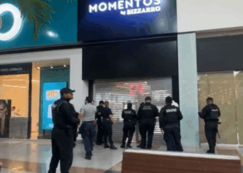 Robo Violento a Joyería Bizzarro en Plaza Las Américas
