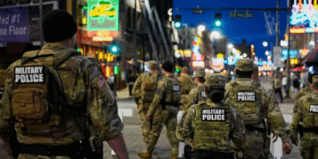 Pentágono Ordena la Creación de Unidades de Respuesta Rápida de la Guardia Nacional Contra Disturbios Civiles