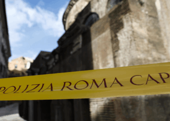 Turista Japonés Muere al Caer del Muro del Panteón