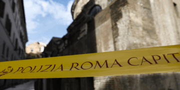 Turista Japonés Muere al Caer del Muro del Panteón