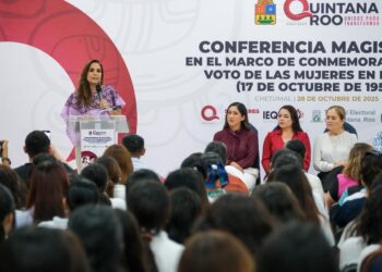 Realizan Importante Conmemoración del Voto de la Mujer en Quintana Roo