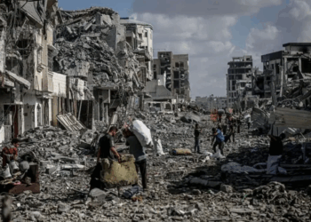 Retirada de Tropas Israelíes y el Éxodo de Desplazados al Norte