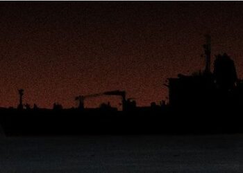 Revelan la "Flota Oscura" Detrás del Contrabando