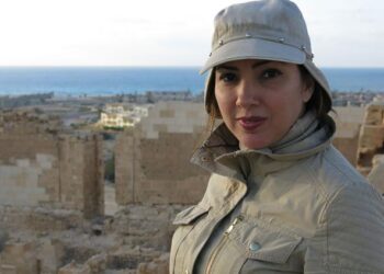 Talento Dominicano Cerca de la Historia Arqueóloga Tras la Pista de Cleopatra