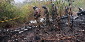 «Tragedia en Kenia, Un Avión Civil se Estrella  con 12 Personas a Bordo»