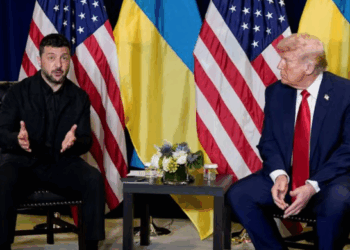 El Difícil Equilibrio de Zelensky en Washington: Más Armas y un Acuerdo de Paz con Trump