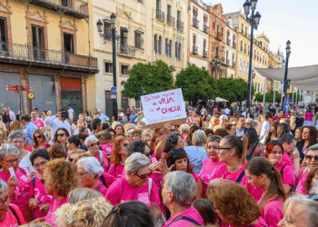 Amama Denuncia Borrado de Historiales en Cribados de Cáncer de Mama en Andalucía