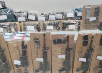 Detienen a seis personas con drogas y armas de grueso calibre en Playa del Carmen