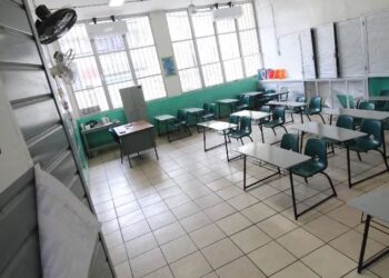 Muerte de alumno en secundaria de Iztapalapa genera alarma y exige revisión en protocolos escolares