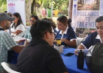 Emprende Ana Paty Peralta “Caminos Seguros” para beneficio de universitarios en Cancún