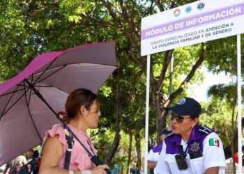 Policía de Cancún brinda atención a más de mil mujeres con “Punto Morado”