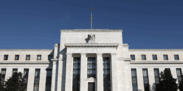 La FED Recorta la Tasa de Interés: ¿Qué Implicaciones Tiene para la Economía?