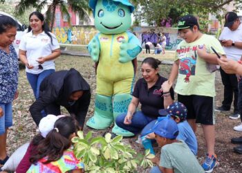 «DIF Benito Juárez Refuerza la solidaridad con convivencia navideña en Cancún»