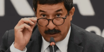 Acusan al Exgobernador Javier Corral de Abuso de Poder y Tráfico de Influencias