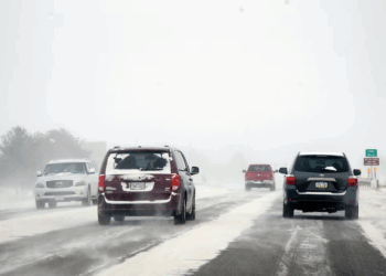 Alerta Máxima por Nieve por Efecto Lago: Advierten a viajeros posponer planes en el Noreste de EEUU