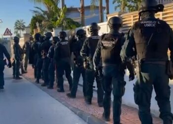 Desmantelan red que esclavizaba a mujeres colombianas en España con falsas ofertas de viaje