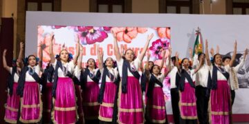 «Fiesta de las Culturas Comunitarias 2025 reunirá a voces indígenas en el Zócalo»