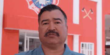 Bomberos de México se Inspiran con Héroe de Los Ángeles en Congreso Nacional